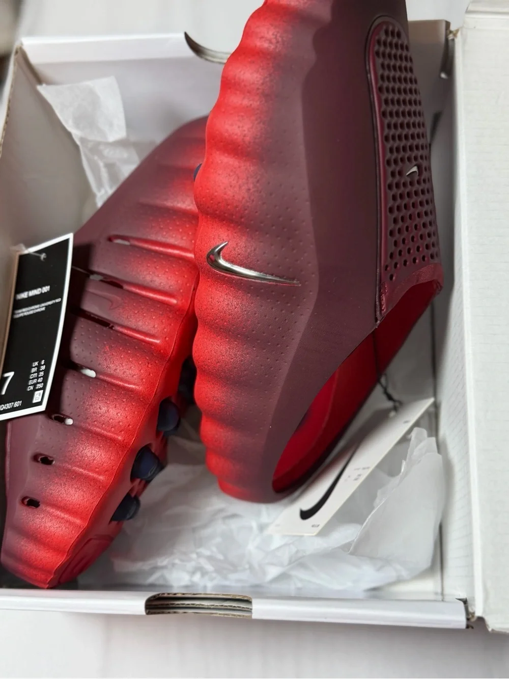 Nike Burgundy/Red Foot Massage Cushion with Silver Swoosh